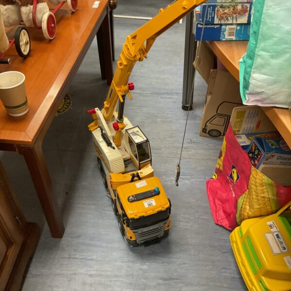 Detailed Scania crane truck model with functional crane arm.