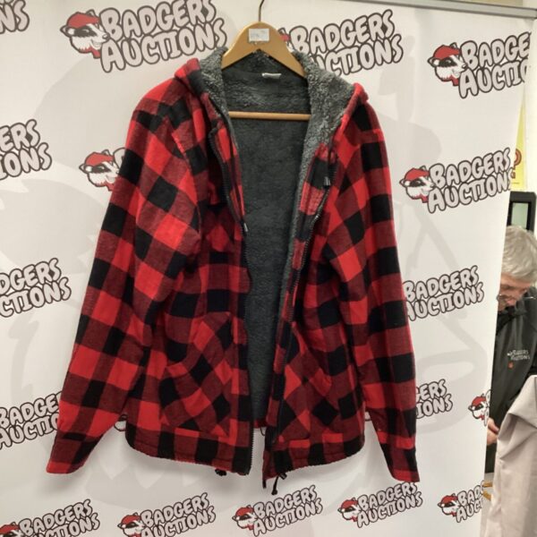 Red Oak fleece jacket size L with plaid pattern.