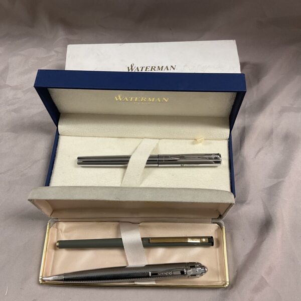 Vintage Waterman, Sheaffer and Ronson pen set for collectors.