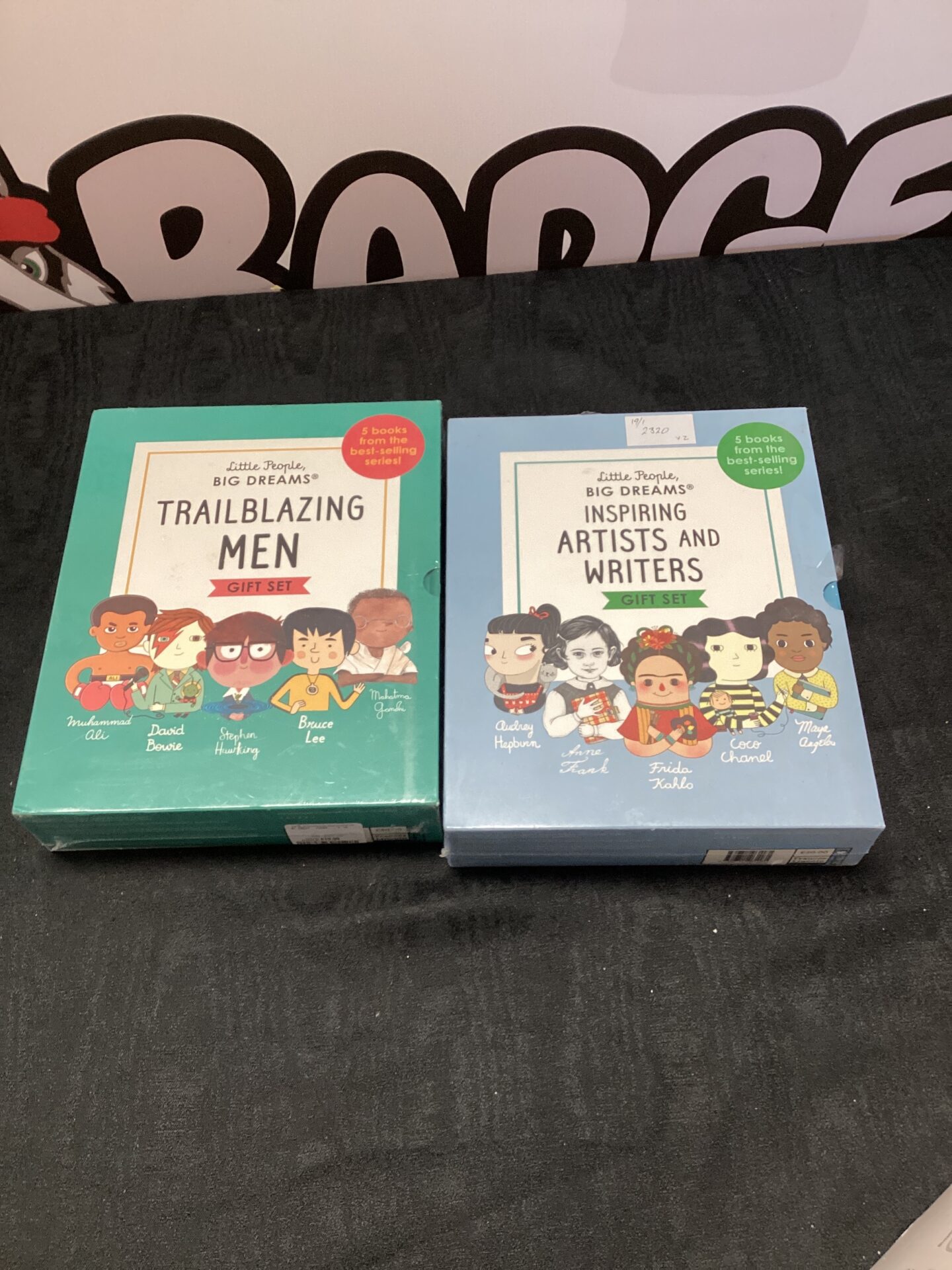 498 two packs little people books