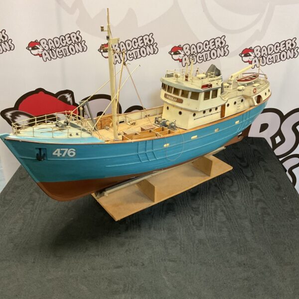 Detailed RC Nordkap model boat 476, a North Sea trawler replica.