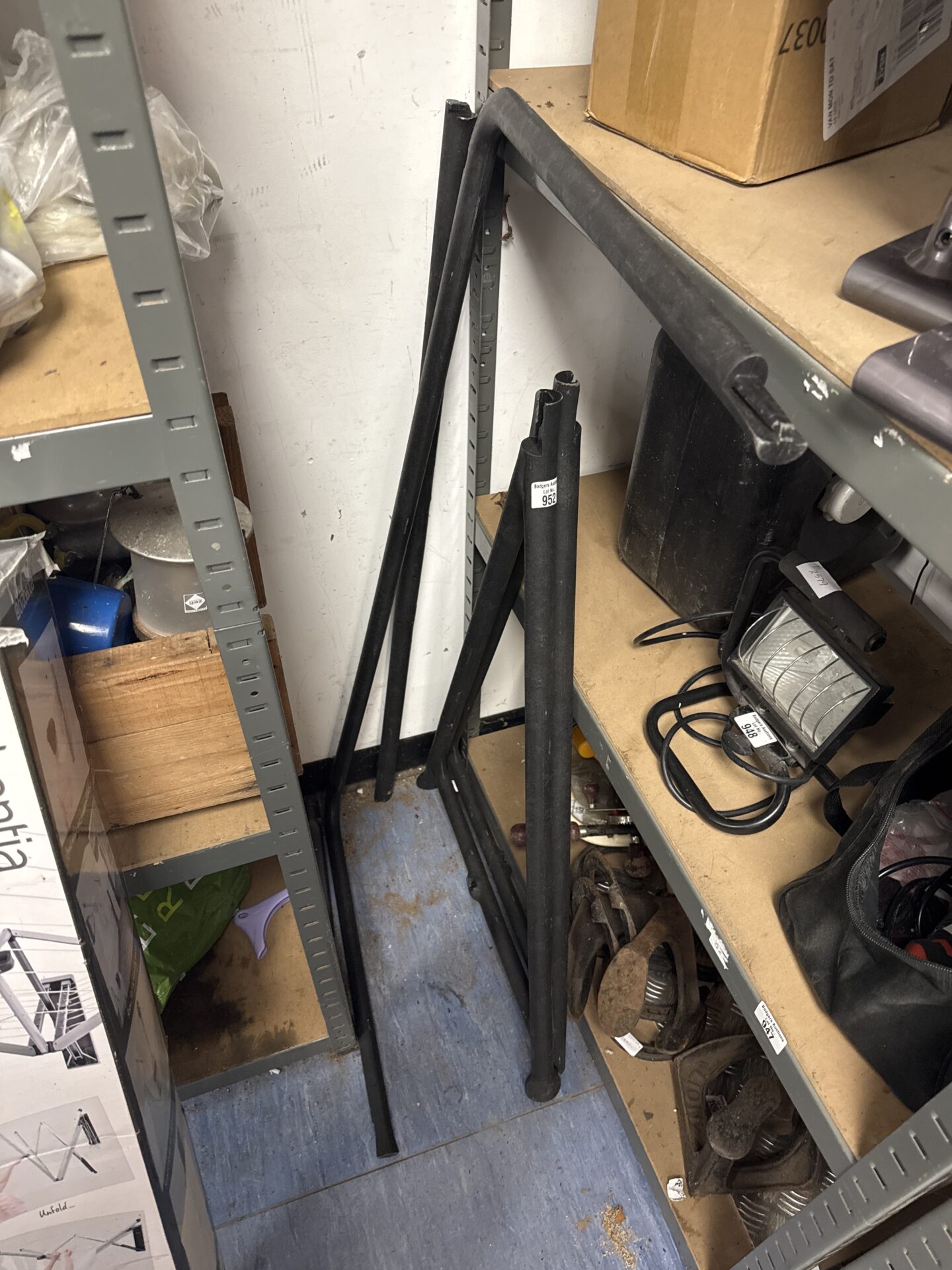 980 Slot together plastic clothes rail 46” length approx