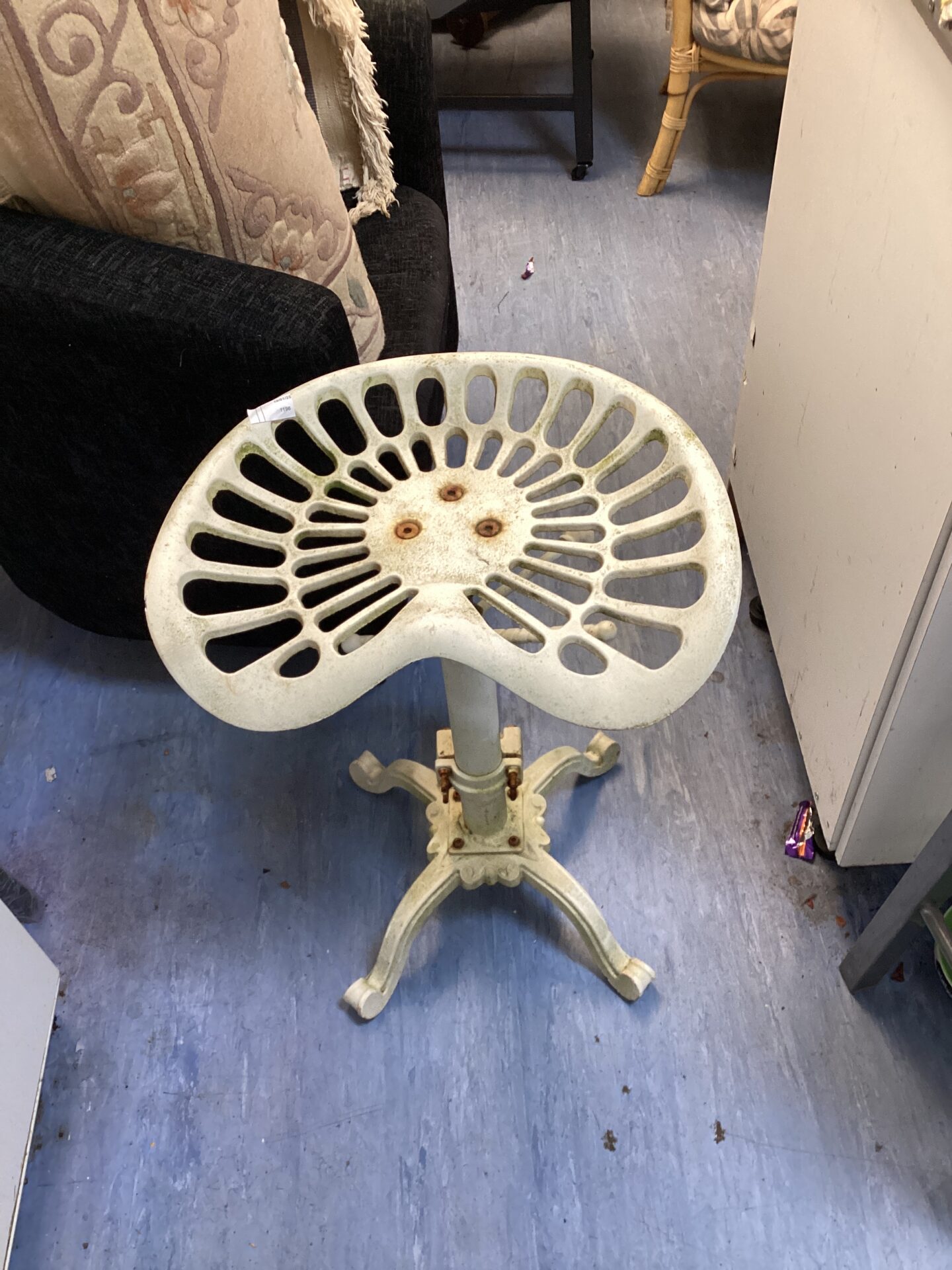 535 Vintage Tractor seat stool
