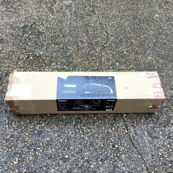 Thule Ranger 90 car roof box, side view.
