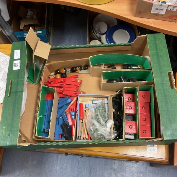Vintage lot of wooden buildable soldiers, antique toy collection.