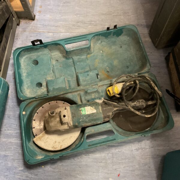 Vintage Makita angle grinder in original carry case.