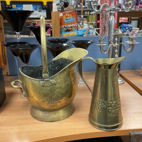 Vintage brass coal scuttle and pitcher set, antique fireplace accessories.