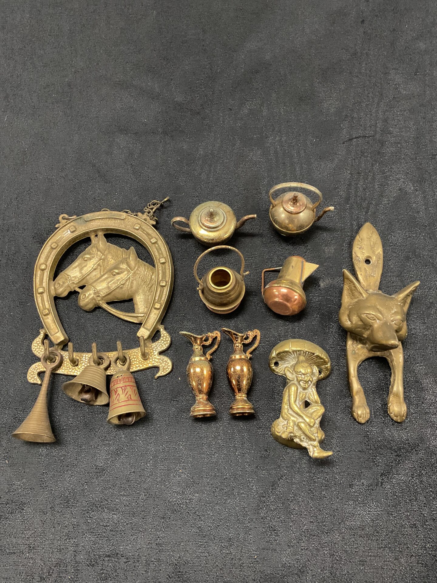 013 Selection of brassware including fox door knocker