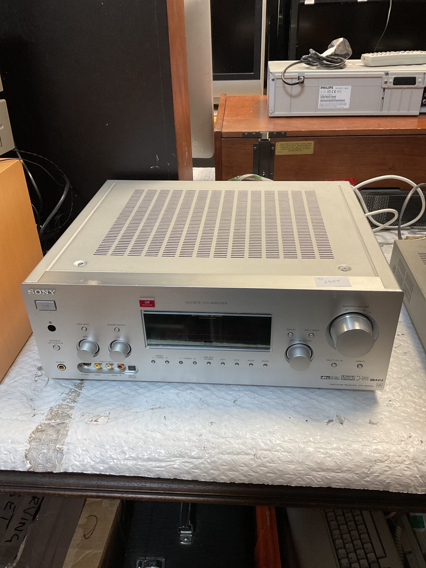 161 Sony str-db895d dab receiver