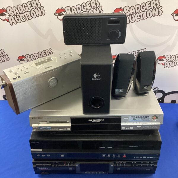 Mixed lot of DVD recorders and DAB radios for collectors.