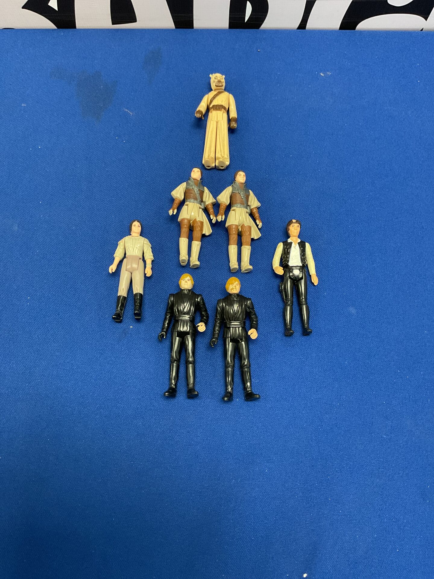 374 1980s kenner star wars figurines