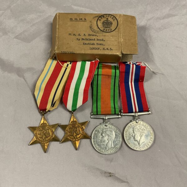 Boxed WWII medal set including Africa Star and Italy Star.