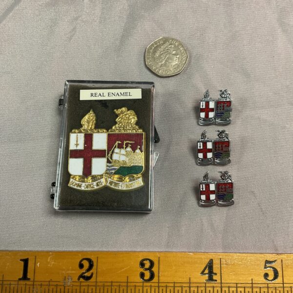 Four great western railway enamel pin badges