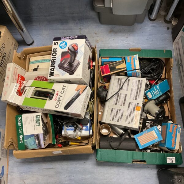 Mixed lot of vintage electrical and photography accessories with Quickshot joystick.