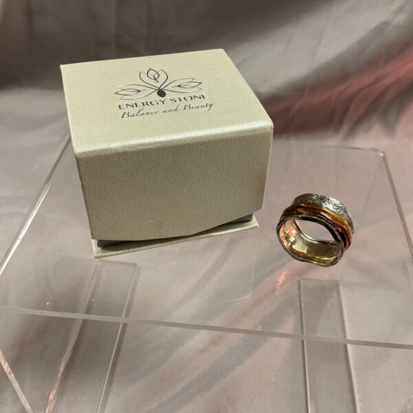 Energy Stone Balance Ring size T with copper and brass spinners.