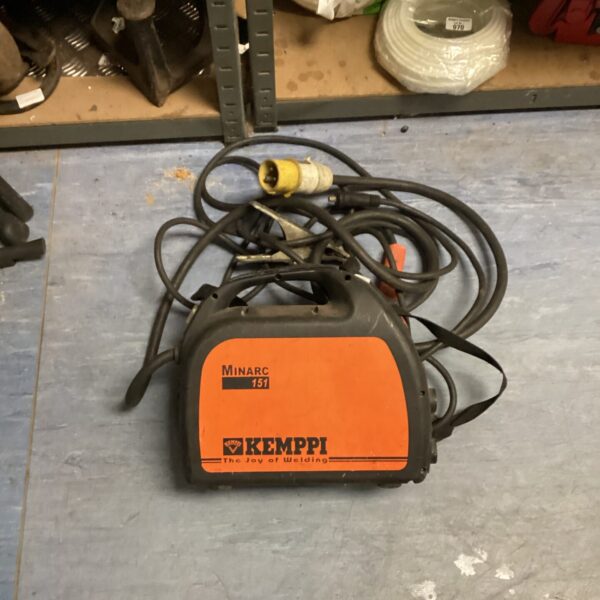 Kemppi Minarc 151 arc welder with power cable visible.