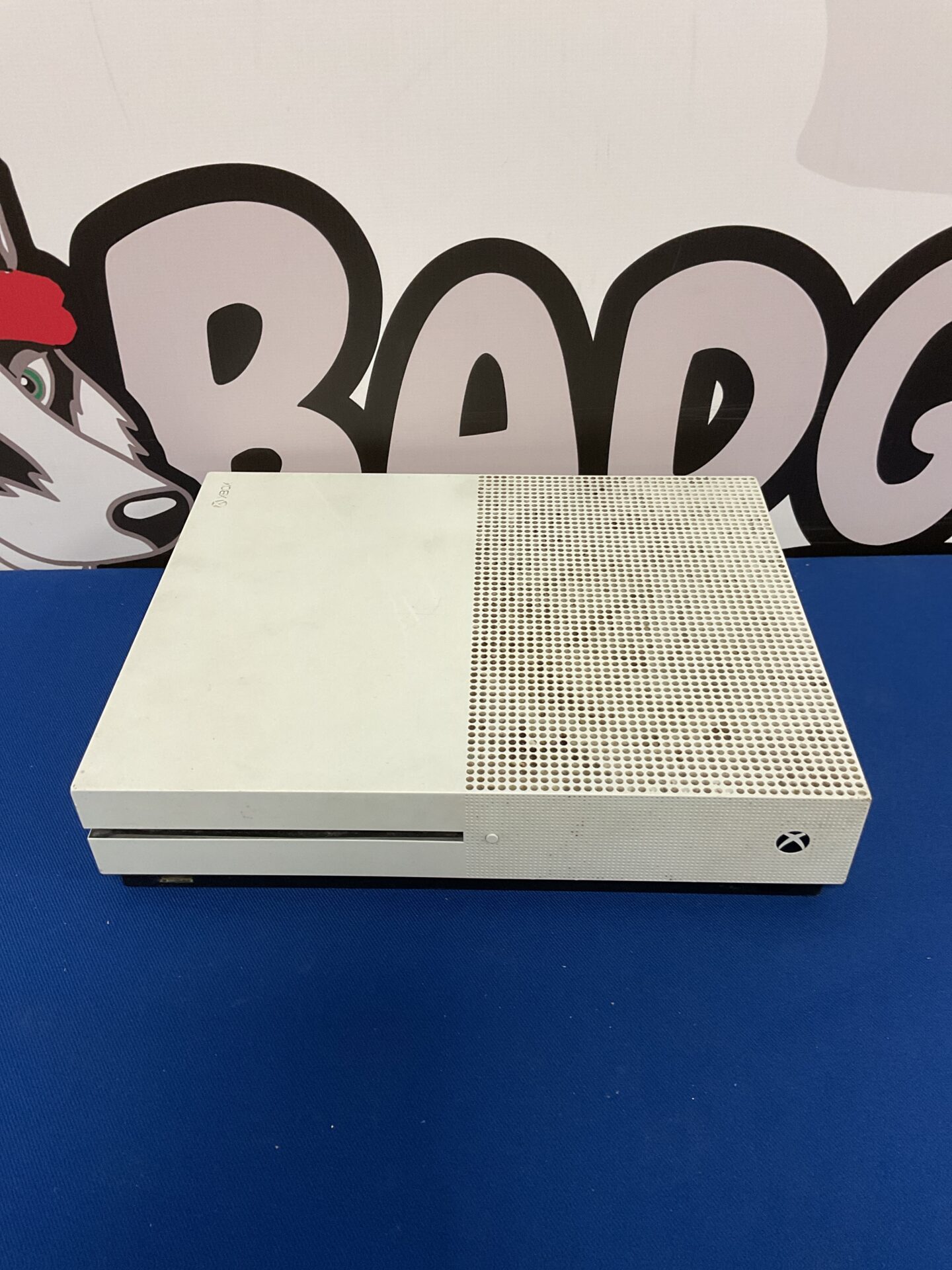 205 Microsoft xbox one console only