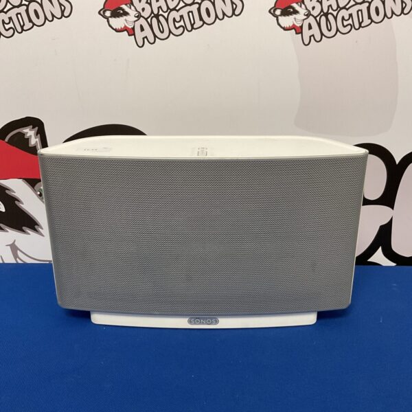 Vintage Sonos Zoneplayer S5 wireless speaker in a modern setting.