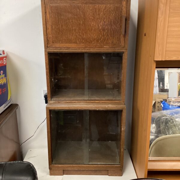 Vintage oak Oxford library display case with glass tiers.