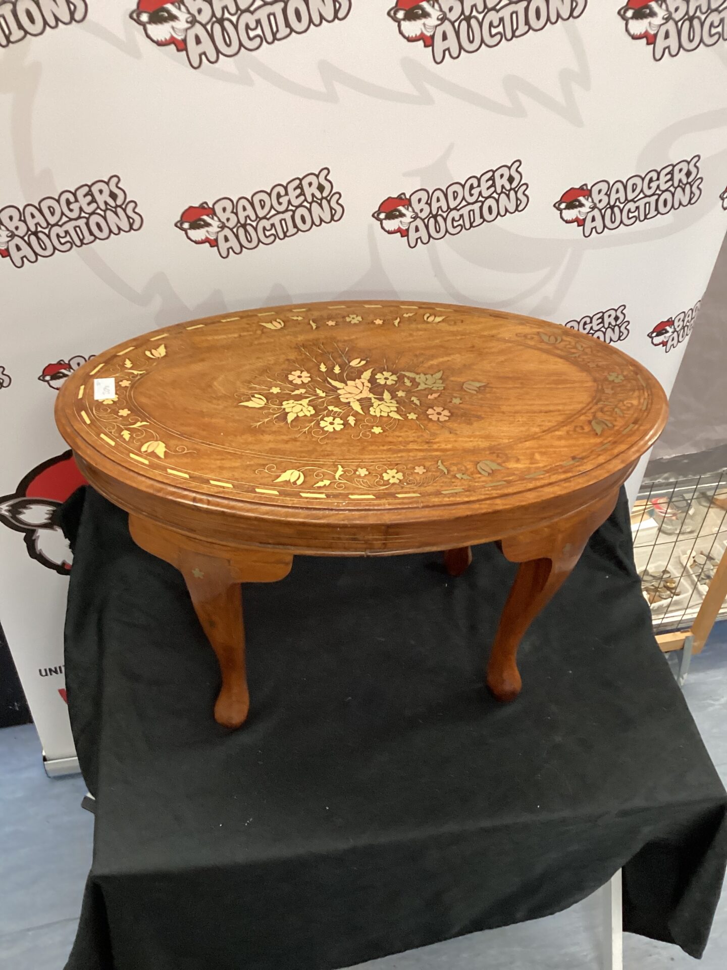 673 Small decorative inlaid occasional table