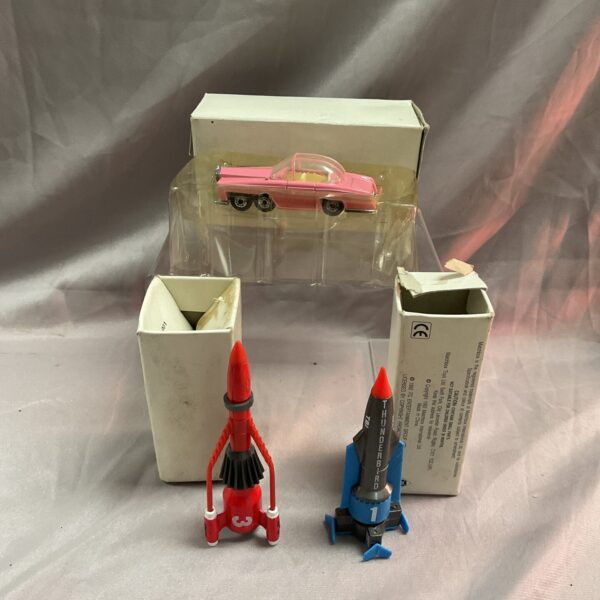 Vintage Matchbox Thunderbirds lot, including Thunderbirds 1 and 3.
