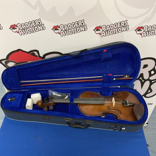 Stentor 4/4 violin in case with bow, a stringed instrument.