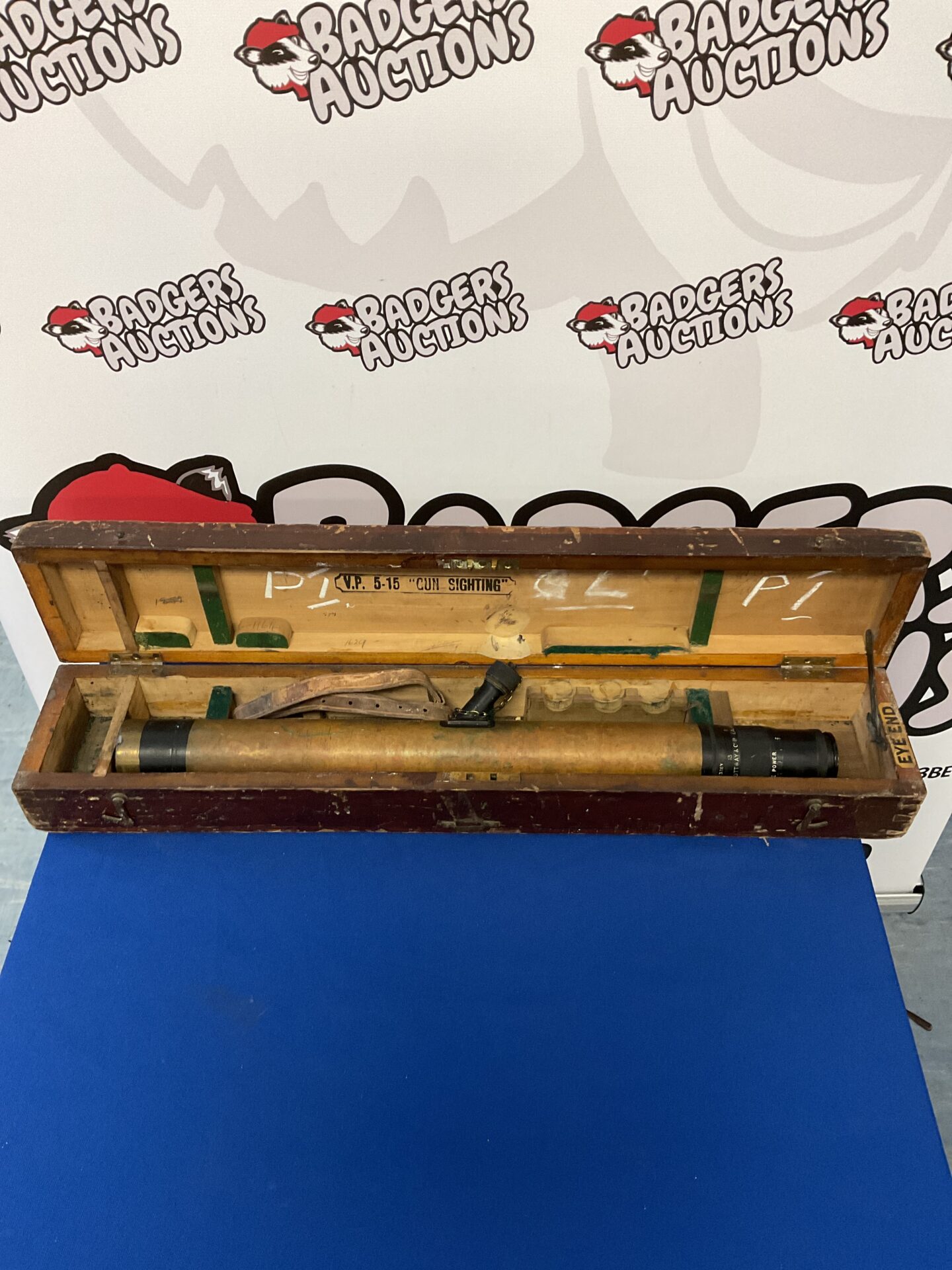 757 W ottway & co ww2 era artillery scope in case
