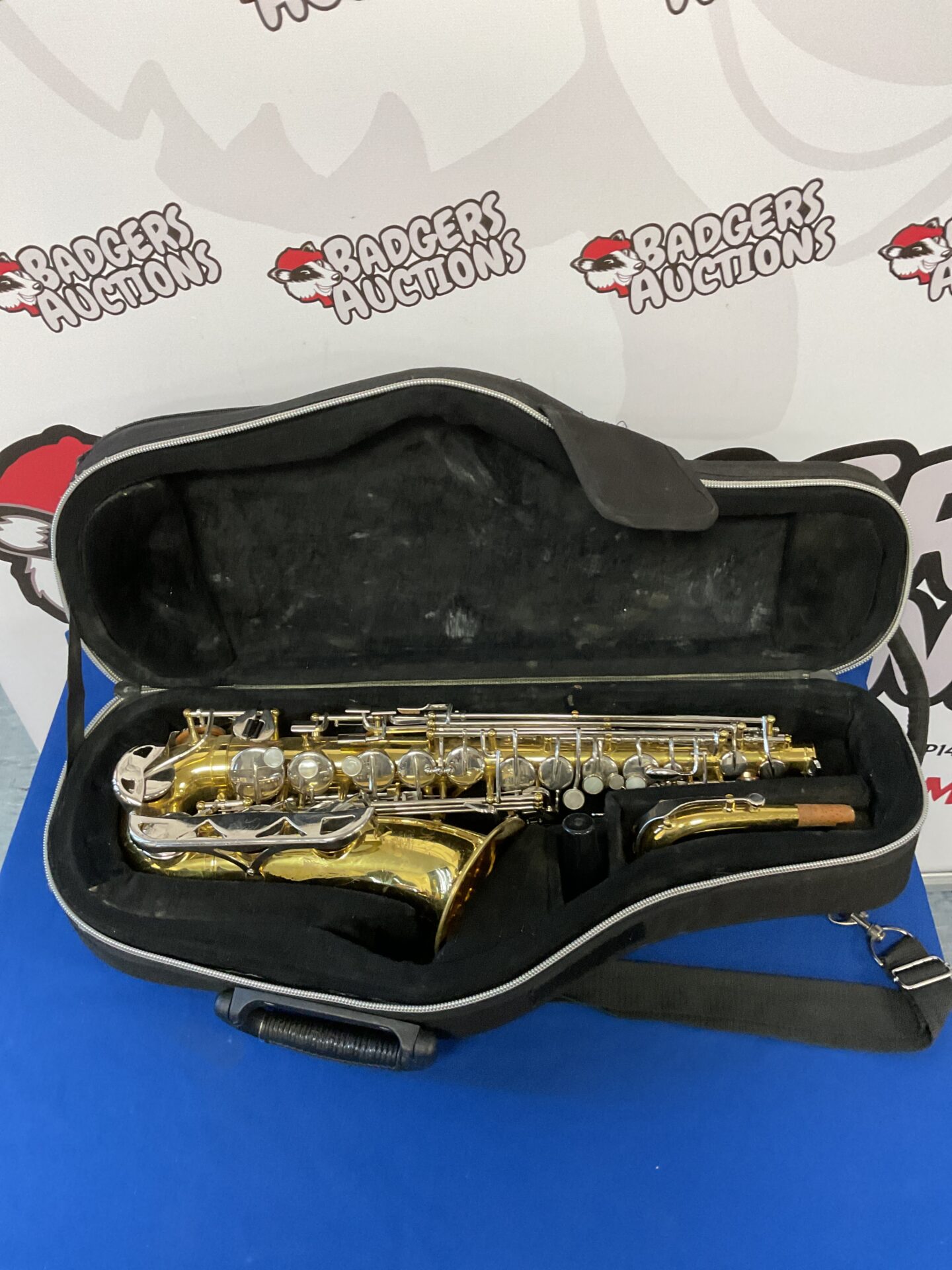761 Conn 21m saxophone in case