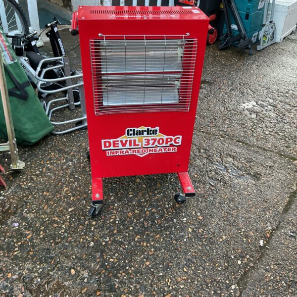 Clarke Devil 370PC infrared heater for workshop or garage use.