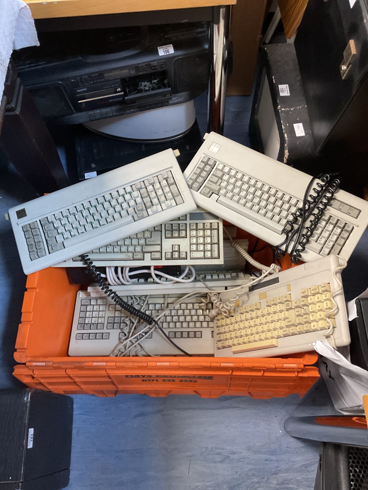 185 Box of vintage computer keyboards including ibm & aeg