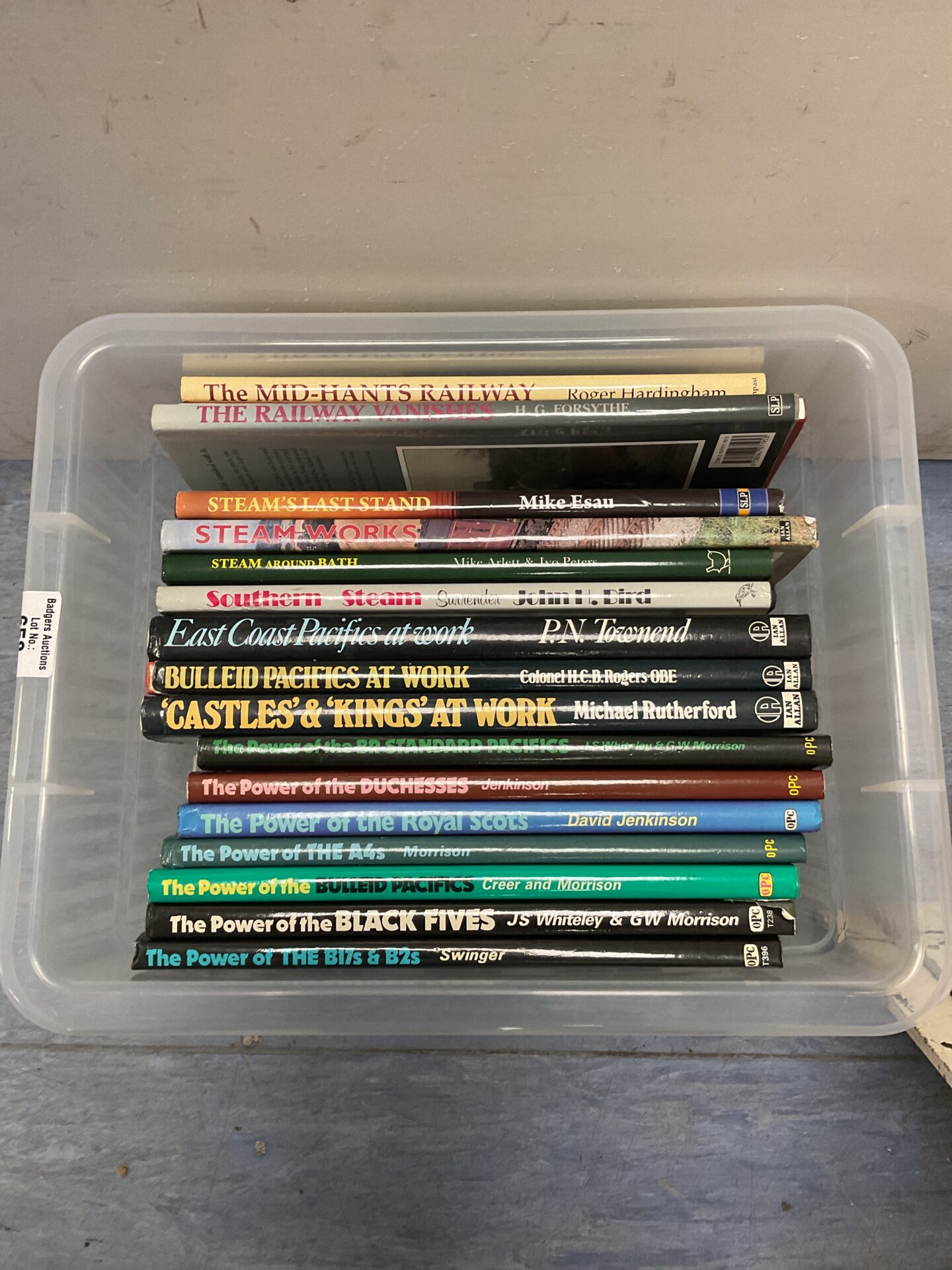 658 Collection of train related books