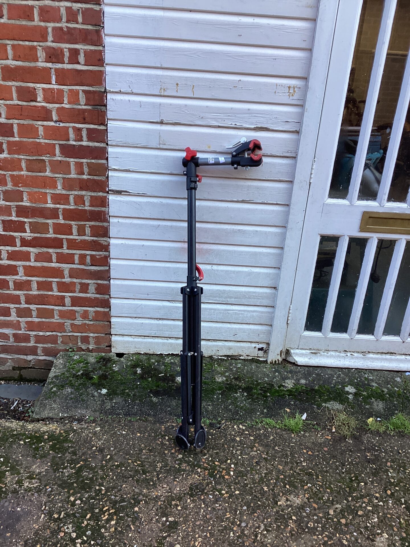 1138 Bike repair stand