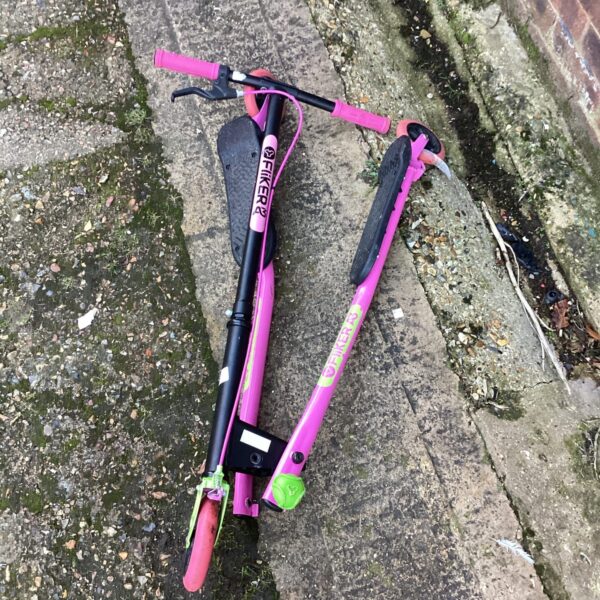 Colourful kids fliker scooter for outdoor play and activity.