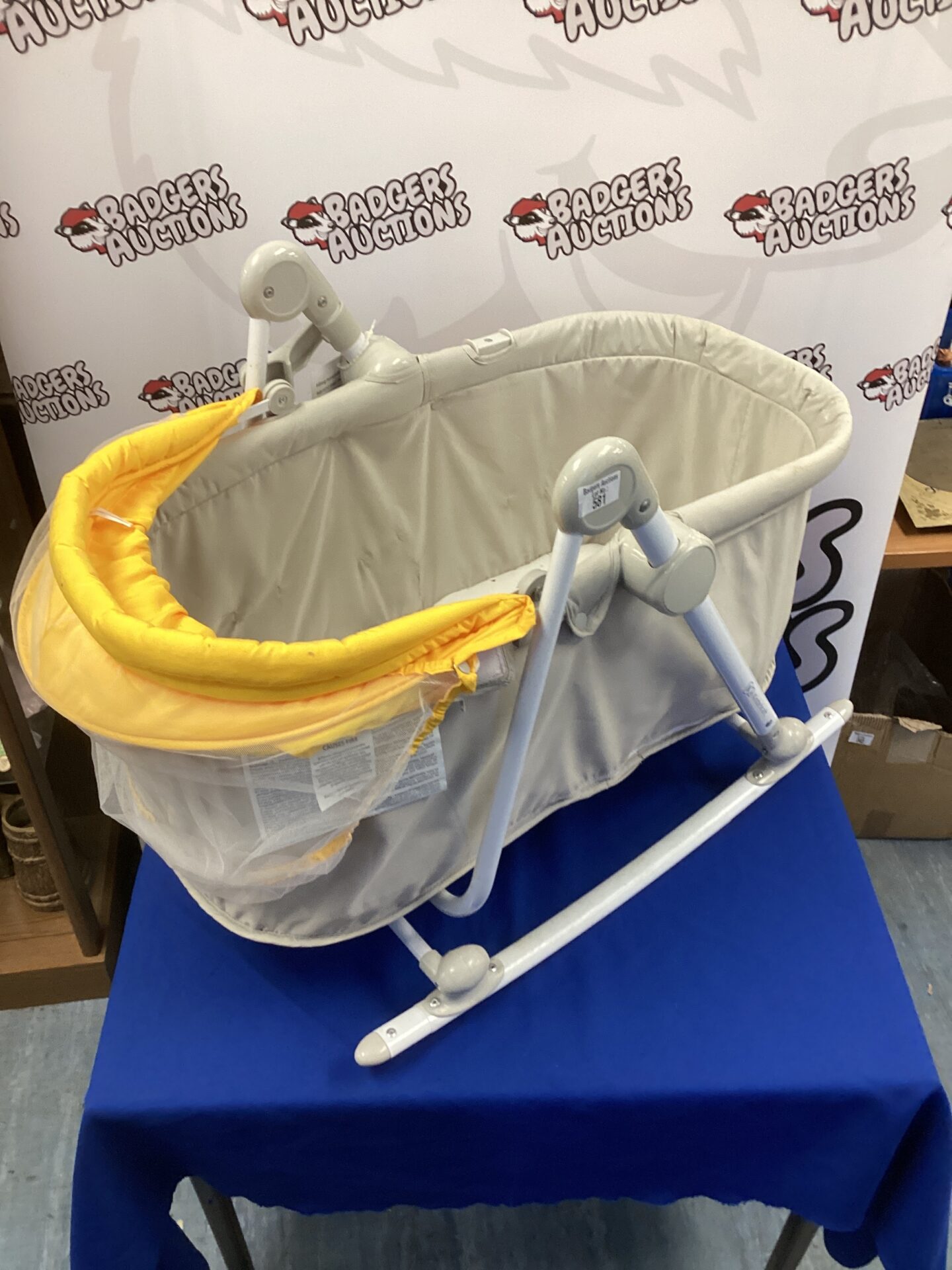 597 Kinderkraft baby rocker