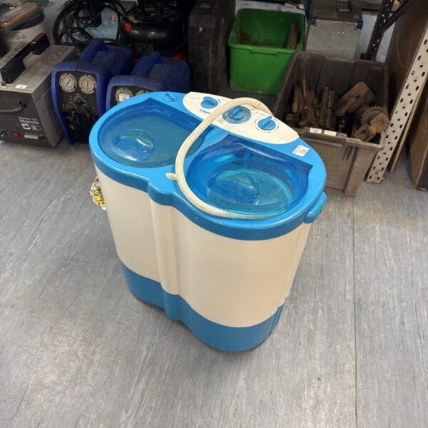 Leisurewize caravan washing machine in untested condition.