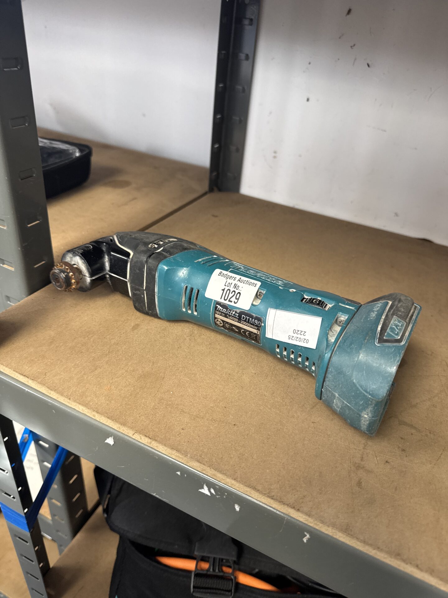 1029 Makita dtm50 cordless screwdriver body only – untested