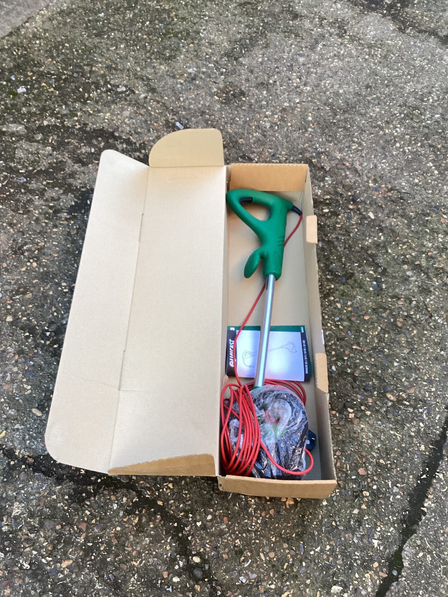 1199 New in box Qualcast Stimmer