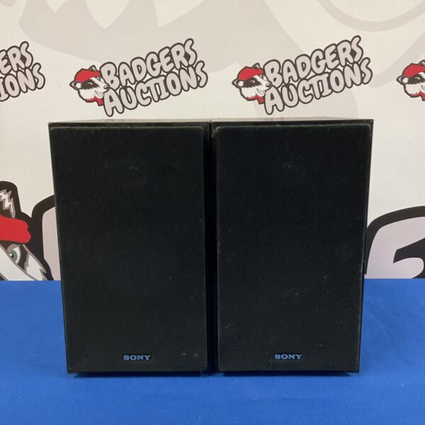 Vintage Sony SS-CBX77 bookshelf speakers in used condition.