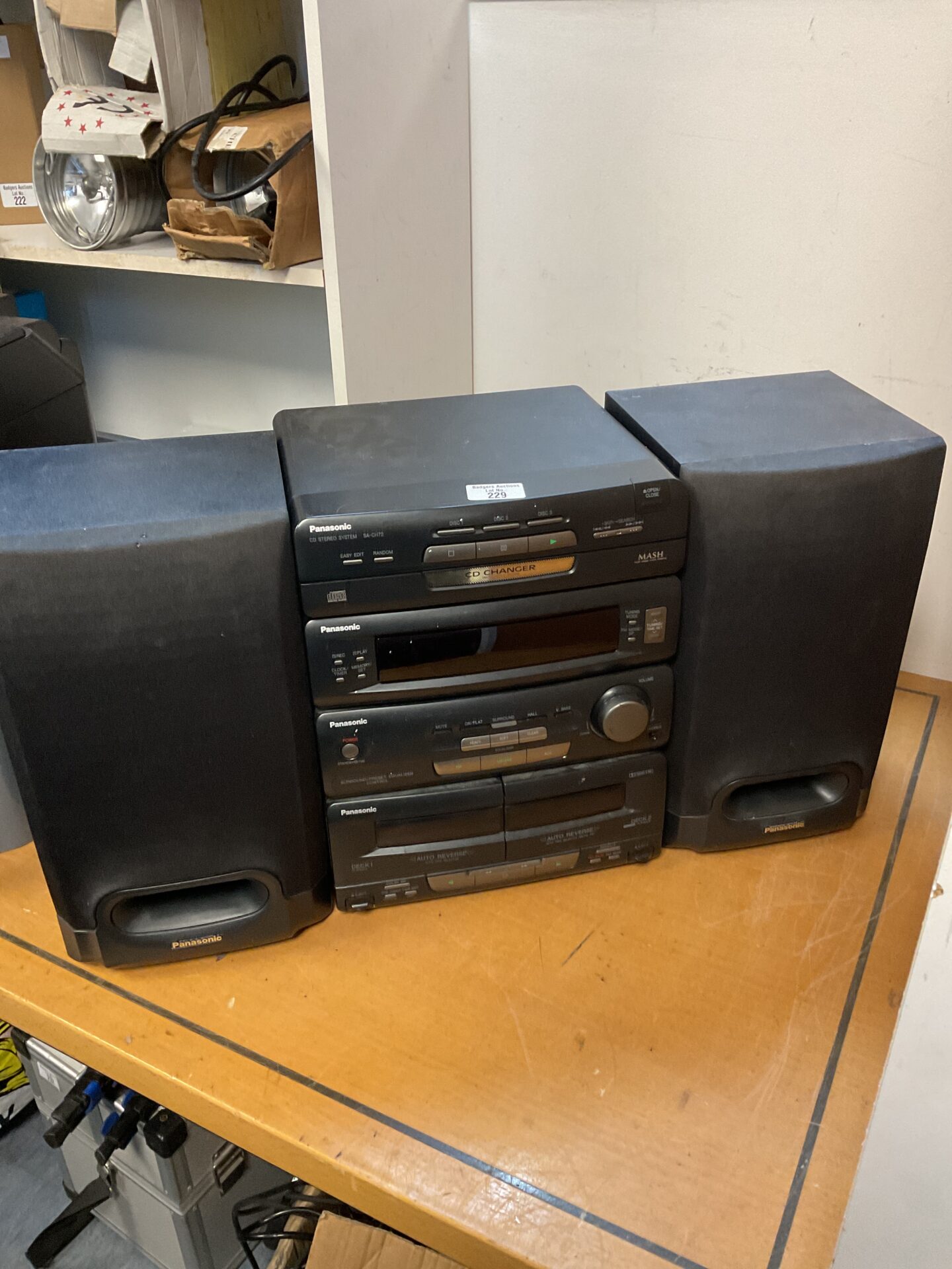 229 Panasonic sa-ch72 hifi system