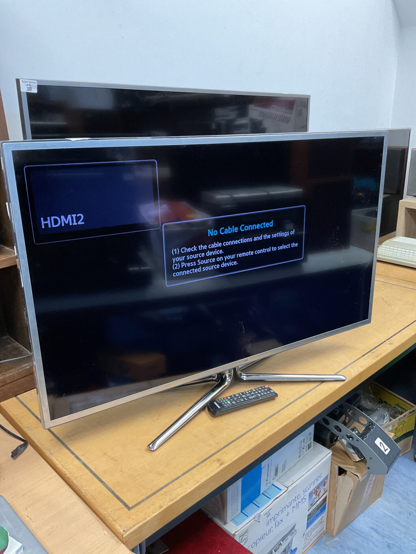 112 Samsung 40” hd tv working with remote