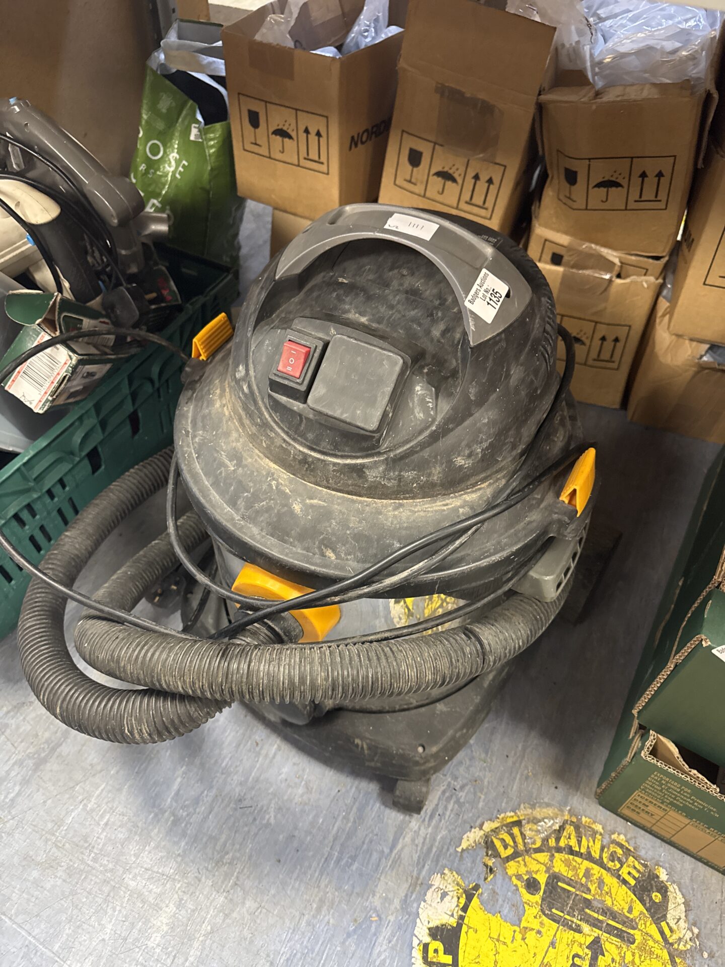 1135 Titan wet/dry vacuum – power setting 1 on switch works, setting 2 unresponsive may need attention
