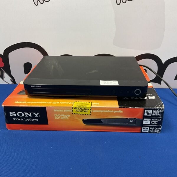 Vintage Sony and Toshiba DVD players in a lot for collectors.