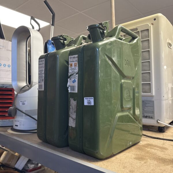 Two gelg 20l Jerry cans