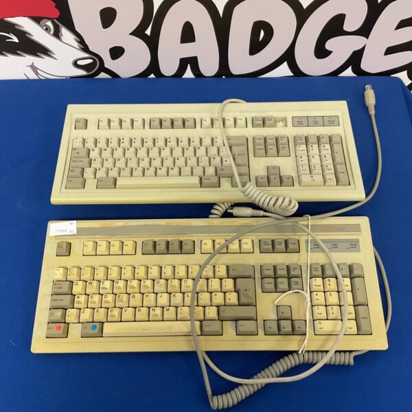 Lot of two vintage computer keyboards for collectors.