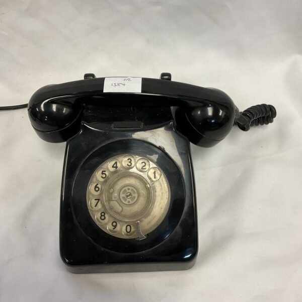 Vintage gpo 746f rotaty telephone
