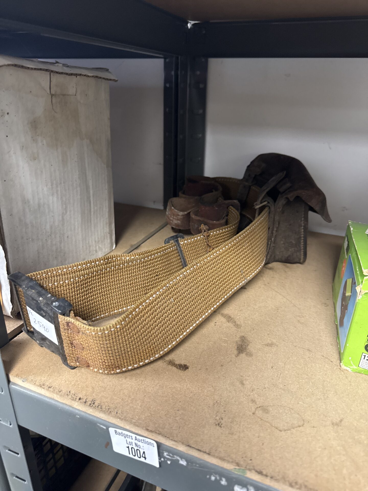 1043 Vintage tool belt