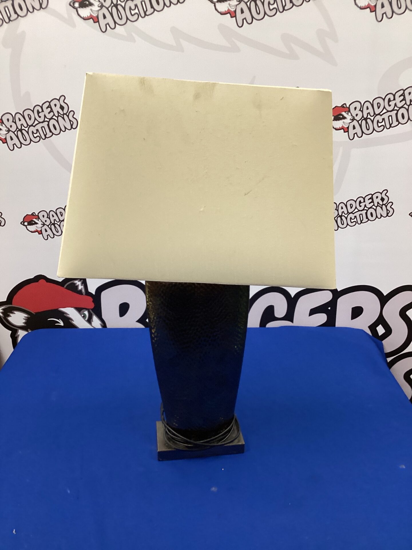 668 Bronze effect table lamp