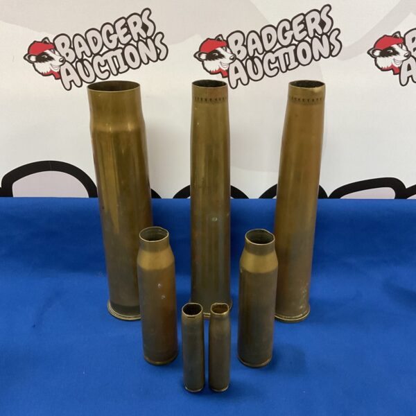 Antique canon shells and bullets from 1918 and 1944, military collectables.
