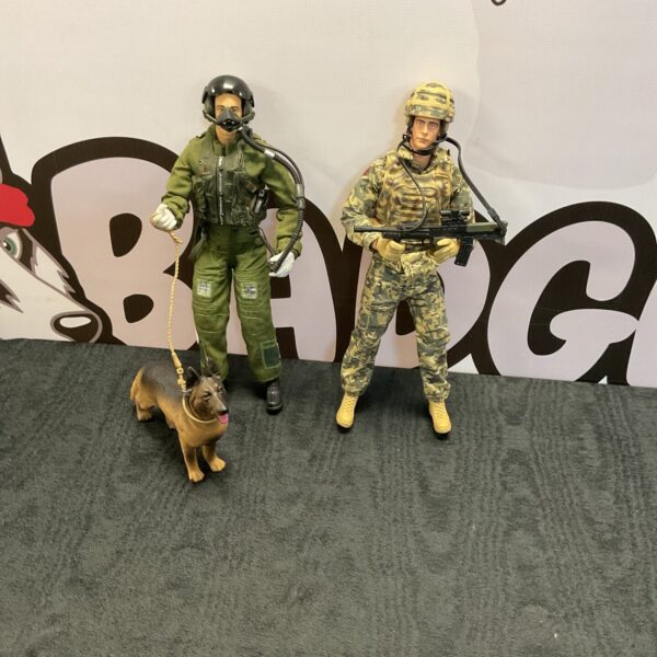 HM Forces military figures with a guard dog companion.
