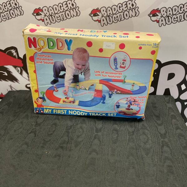 Vintage Noddy track set in original packaging.